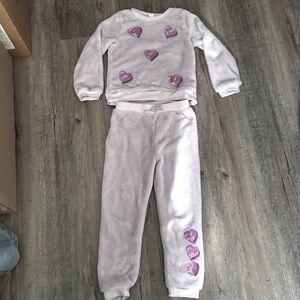 Derek Heart Girls Pale Purple Pink Fuzzy Fleece Sequin Heart Pajama Set 5 EUC